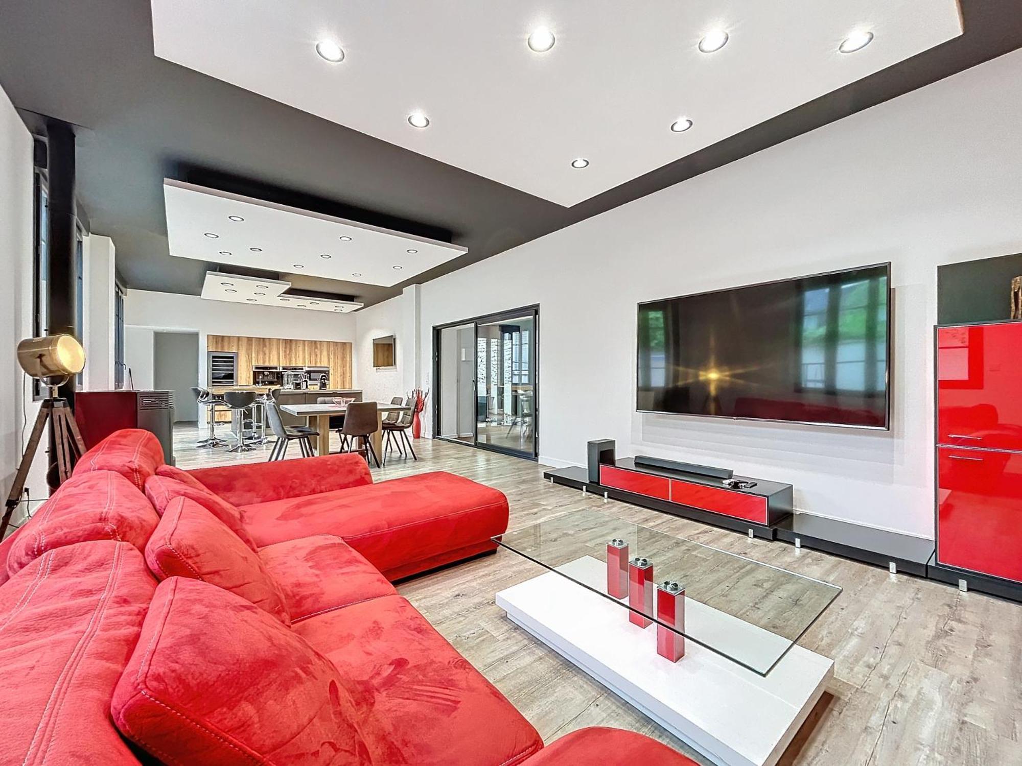 Loft Terrasse Avec Spa Proche Centre Historique Montlucon Exterior photo